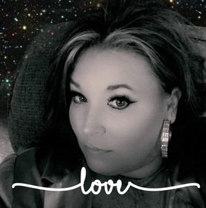 Meet your Posher, Briana